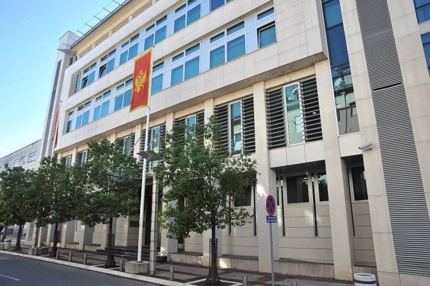 Nema smanjenja penzija - Evropom sad 2 penzije će isključivo rasti