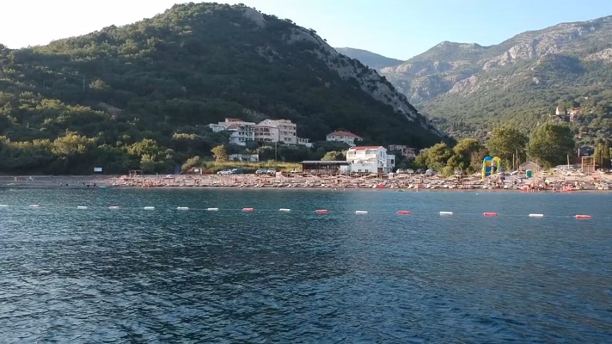 Morsko dobro apeluje na sve korisnike da redovno čiste i održavaju kupališta