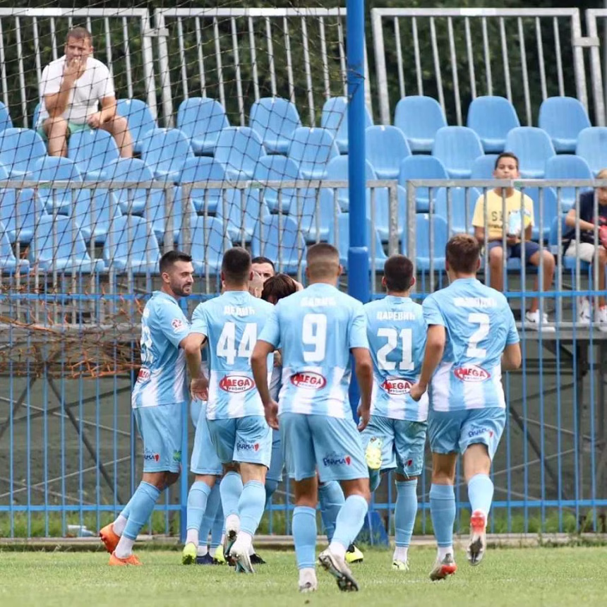 Fudbaleri Petrovca pobijedili Jezero