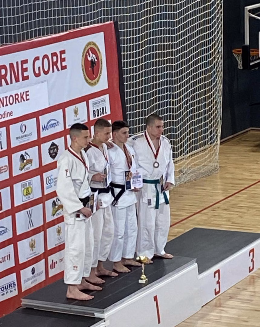 (FOTO) Takmičari Džudo kluba „Jadran Budva“ ostvarili veliki uspjeh