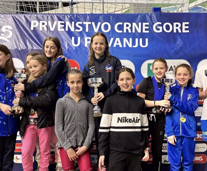 (FOTO): Budvanski plivači oborili 11 državnih rekorda