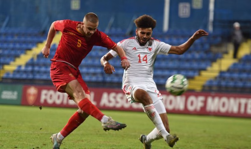 Omladinci u Skoplju sa Sjevernom Makedonijom