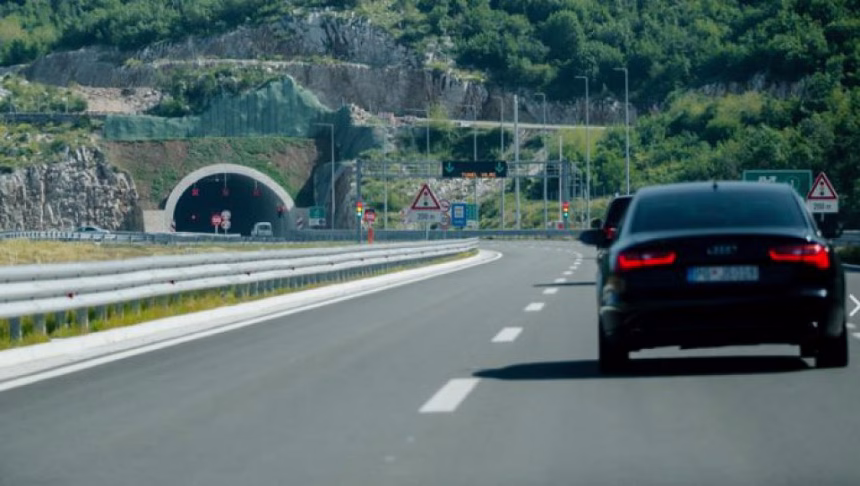 Auto-putem od početka godine prošlo 838,62 hiljade vozila