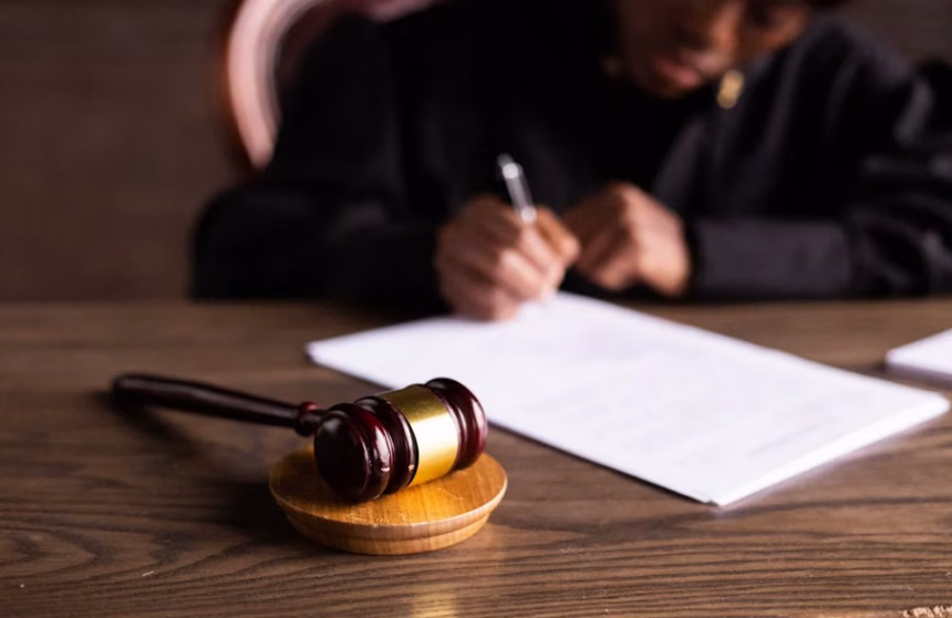 Optužnice protiv dvije osobe zbog dječje pornografije