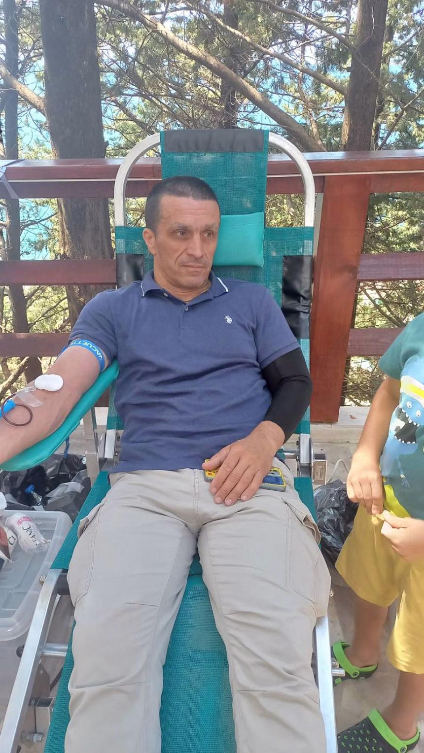 (FOTO) U današnjoj akciji darivanja krvi prikupljeno 37 jedinica