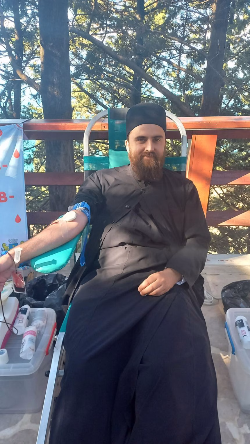 (FOTO) U današnjoj akciji darivanja krvi prikupljeno 37 jedinica