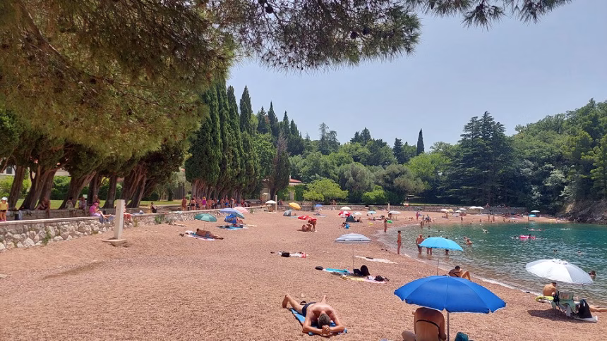 Mitrović: Kraljičina plaža treba da zadrži ekskluzivnost kakvu je imala ranije