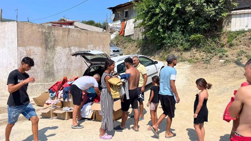 Crveni krst Budva posjetio RE populaciju na Jazu