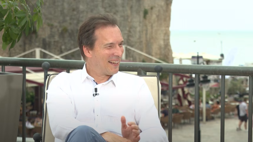 Insert iz ljeta: Bojan Suđić - Petrovac me vuče svojim korijenima i vrijeme provedeno u njemu mi je dragocjeno