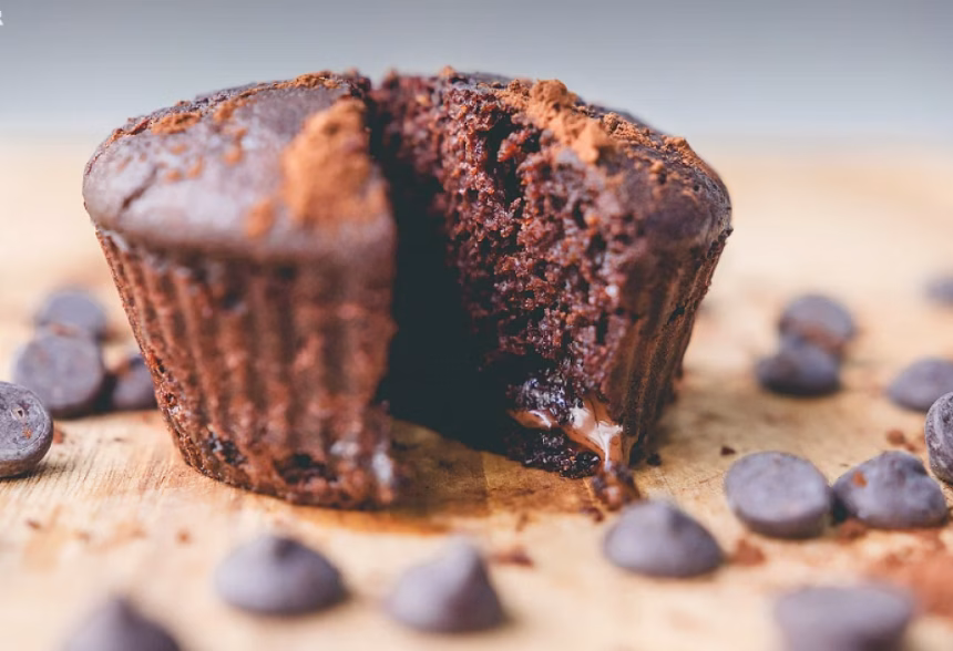 Banana mafini sa kikiriki puterom