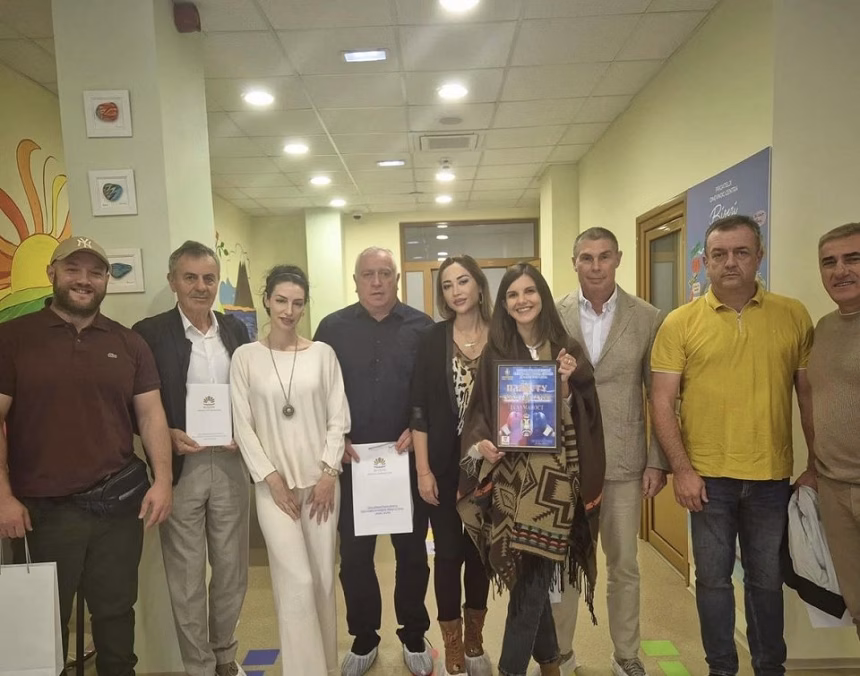 Humanitarna promocija knjige u Budvi: Prikupljeno 7.000 eura za Dnevni centar