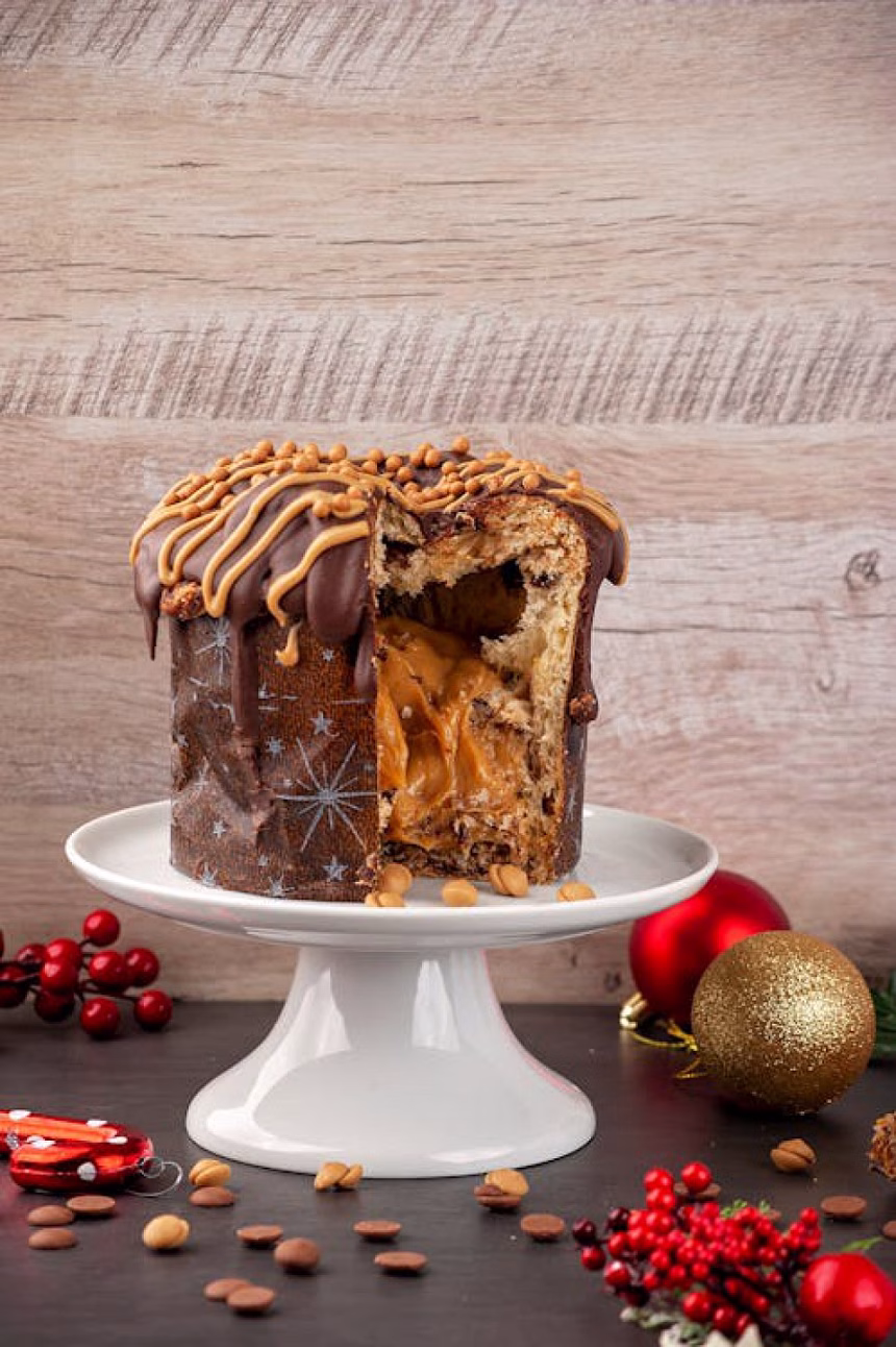 Znate li šta je i kako se pravi čuveni simbol praznika kolač panettone?