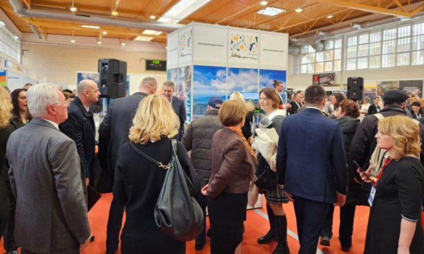 Veliko interesovanje za crnogorsku turističku ponudu na Sajmu turizma u Banja Luci