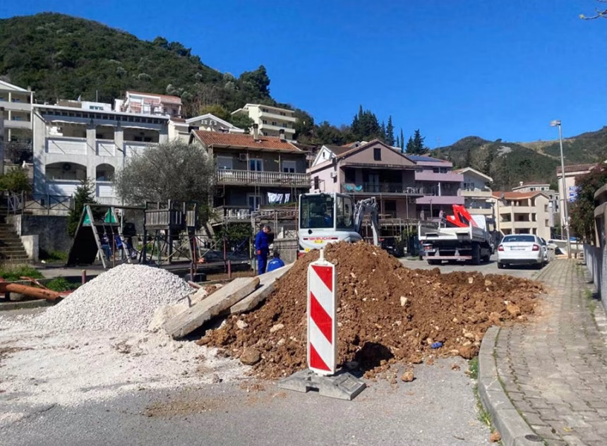 Vodovod Budva: Radovi na sanaciji kanalizacione mreže u Bijelom Dolu
