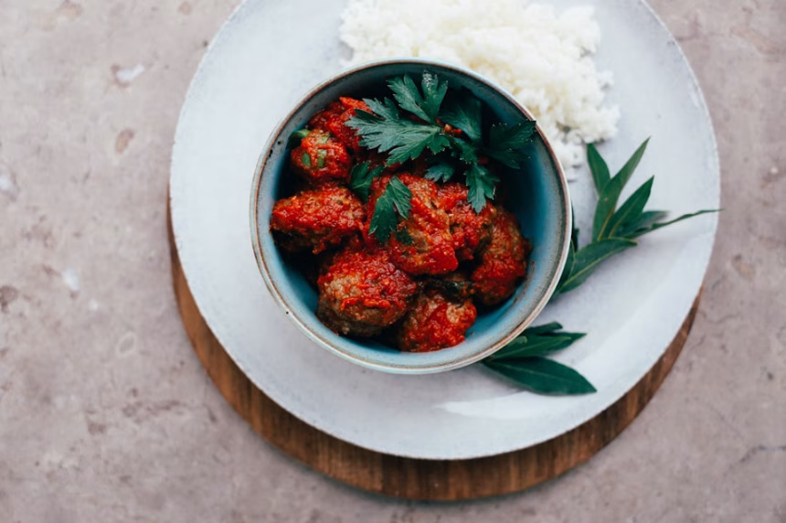 Posne ćufte u paradajz sosu