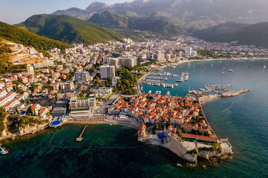 Radno vrijeme turističko – informativnih biroa tokom prazničnih dana u Budvi