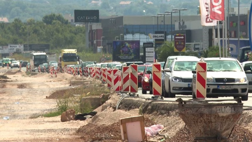 Radovi na bulevaru Jaz – Tivat: Kako postupiti ako nastane šteta na vozilu?