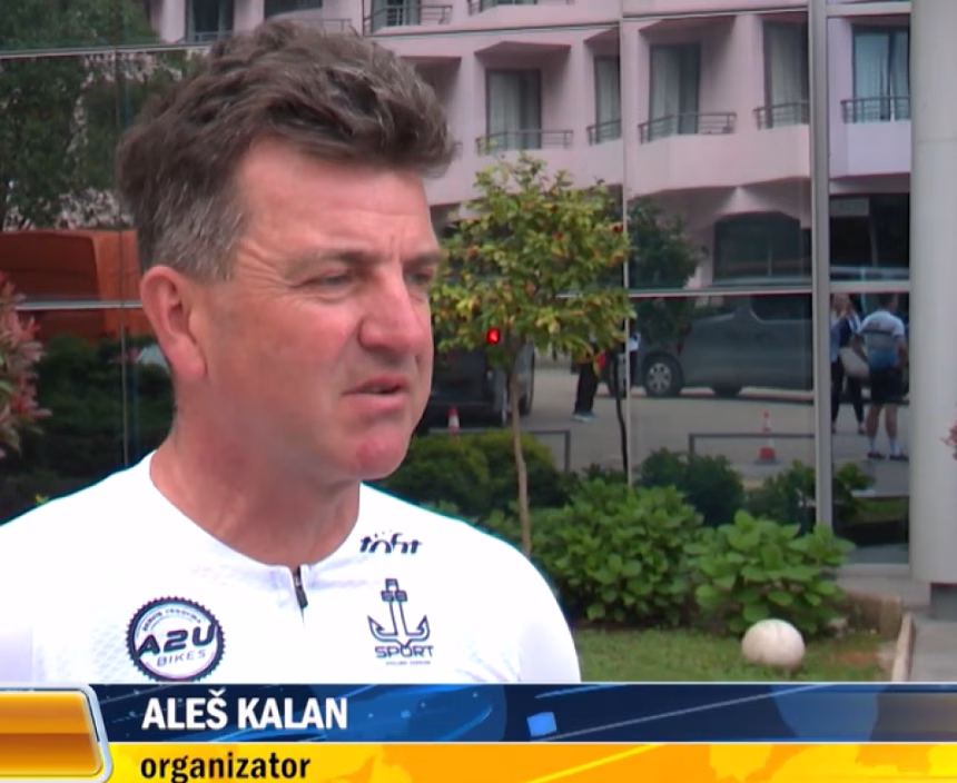 Slovenački biciklisti obišli Budvu, oduševljeni ljepotama Crne Gore