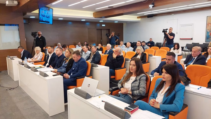 Administrativne prepreke, nedostatak radne snage i porezi guše turizam