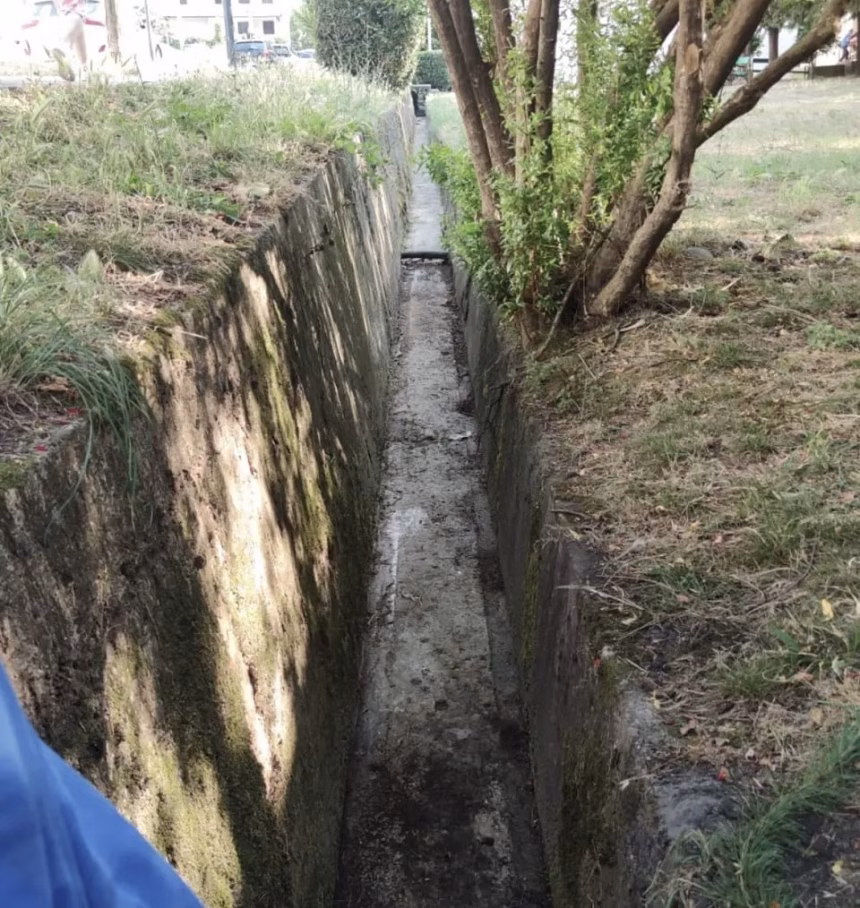 Uklonjen otpad iz kanala u Dubovici, poziv na odgovornije ponašanje