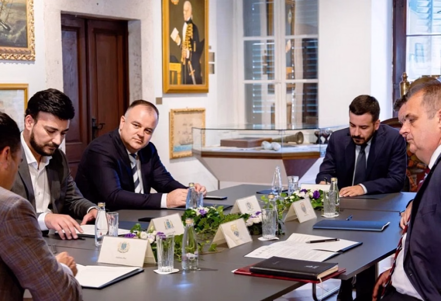 Predsjednici primorskih opština zahvalili poslanicima koji su podržali predloge izmjena zakona o morskom dobru
