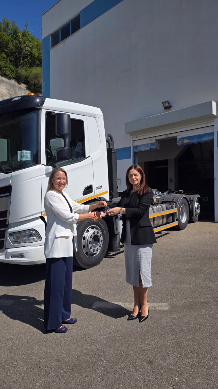 Novo vozilo za efikasnije upravljanje otpadnim vodama u Budvi