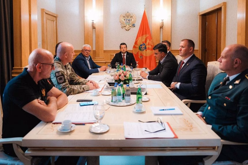 Vlada da opredijeli novac za održavanje vazduhoplova i opreme za gašenje požara