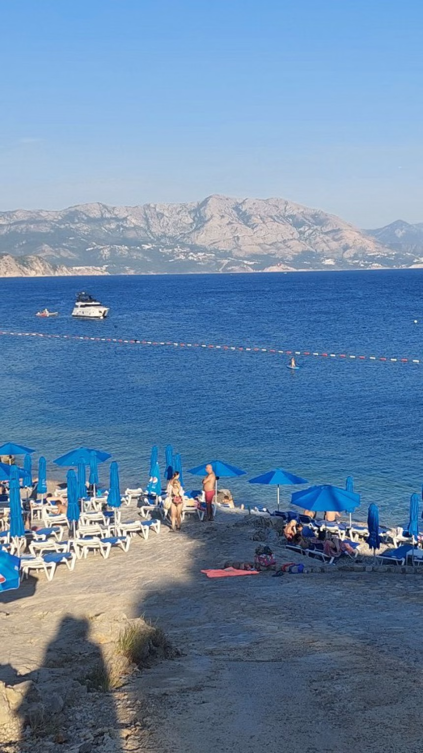 Promjenljivo oblačno, i dalje veoma toplo