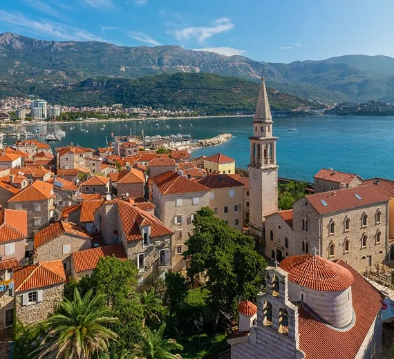 Opština Budva raspisala nagradni konkurs za najbolje likovne i literarne radove: „Budvo, u srcu te nosim“