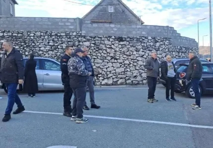 Građani Cetinja obustavljaju blokade na Kruševom Ždrijelu