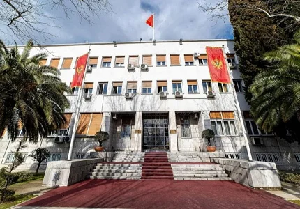 Srednjoškolci i danas u parlamentu