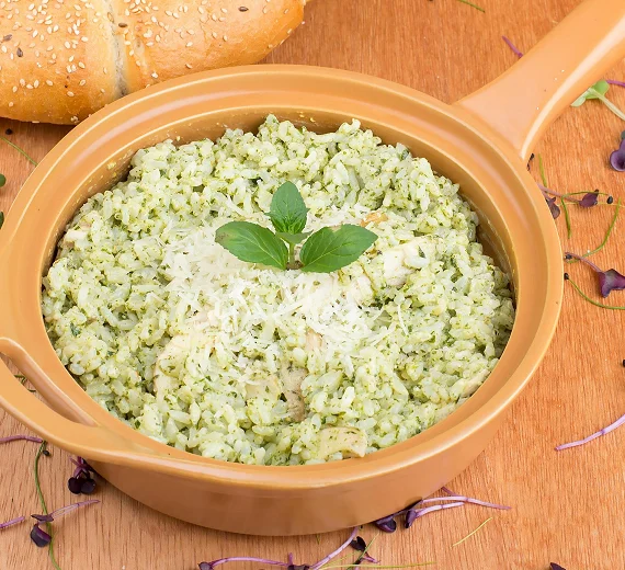 Brzi rižoto od kukuruza i spanaća