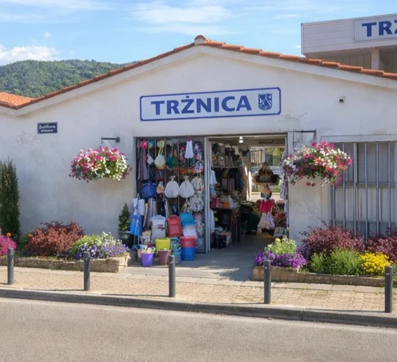 Budvanska tržnica nudi bogatu ponudu domaćih proizvoda: Parking besplatan prvi sat, petak pazarni dan