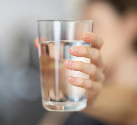 Voda u Budvi zamućena, nije za piće