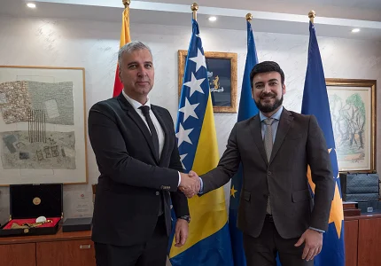 Predsjednik Opštine Budva Nikola Jovanović primio ambasadora BiH Branimira Jukića