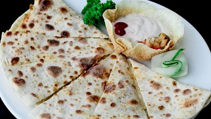 Slane palačinke sa umakom od pavlake