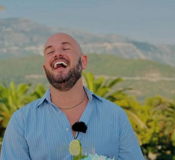 Nenad Pavićević - Pavićević sa televizije i Acidiborici sa TikToka, između novinarstva, influensa i mora