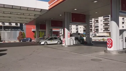 Od utorka novo poskupljenje goriva, dizel ide na 1,78 eura?