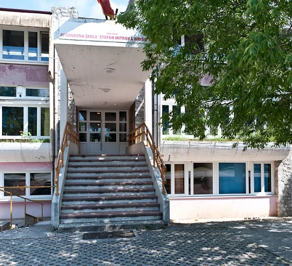 Počeo upis prvaka u Budvi: Sve što roditelji treba da znaju o proceduri, dokumentaciji i rokovima