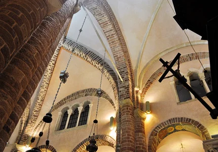 Katolički vjernici danas obilježavaju Veliki petak