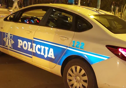 Budva: Uhapšen osumnjičeni za dvije pljačke uz prijetnju nožem