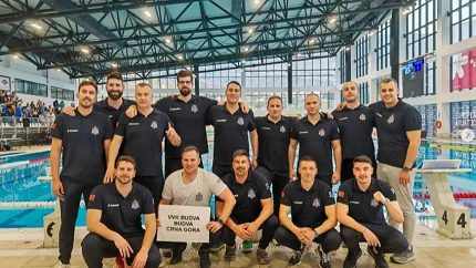 Jadran slavio na petom međunarodnom turniru vaterpolo veterana u Budvi