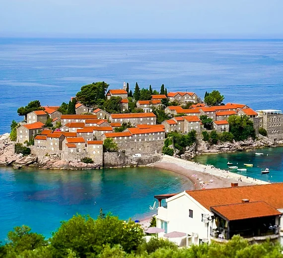 Sveti Stefan vraća elitni turizam u Crnu Goru