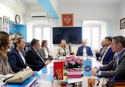 Predsjednik Milatović posjetio Institut za biologiju mora: Od Kotora do Antarktika