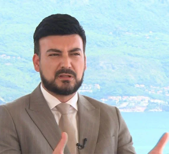 Nikola Jovanović gostujući na TV Nova poručio: „Budva je održiva i spremna, ali Crna Gora kao sistem mora biti bolje organizovana“