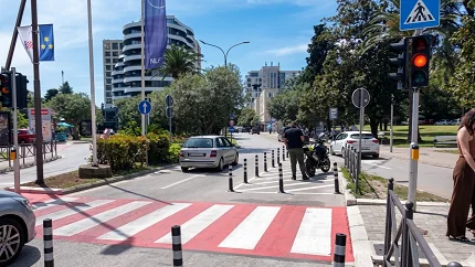 Budva dobija nove semafore, veća bezbjednost na ključnim raskrsnicama