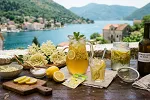 Domaći sok od zove