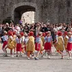 (VIDEO) Budva ispunjena šarenim maskama i dječjim osmjesima: Mala karnevalska povorka okupila djecu iz različitih krajeva CG