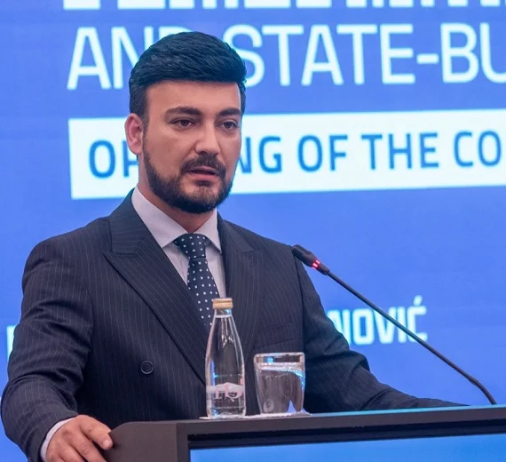 Jovanović otvorio  II međunarodnu naučnu konferenciju „Demokratizacija i izgradnja države“
