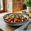  Salata sa tunjevinom i povrćem